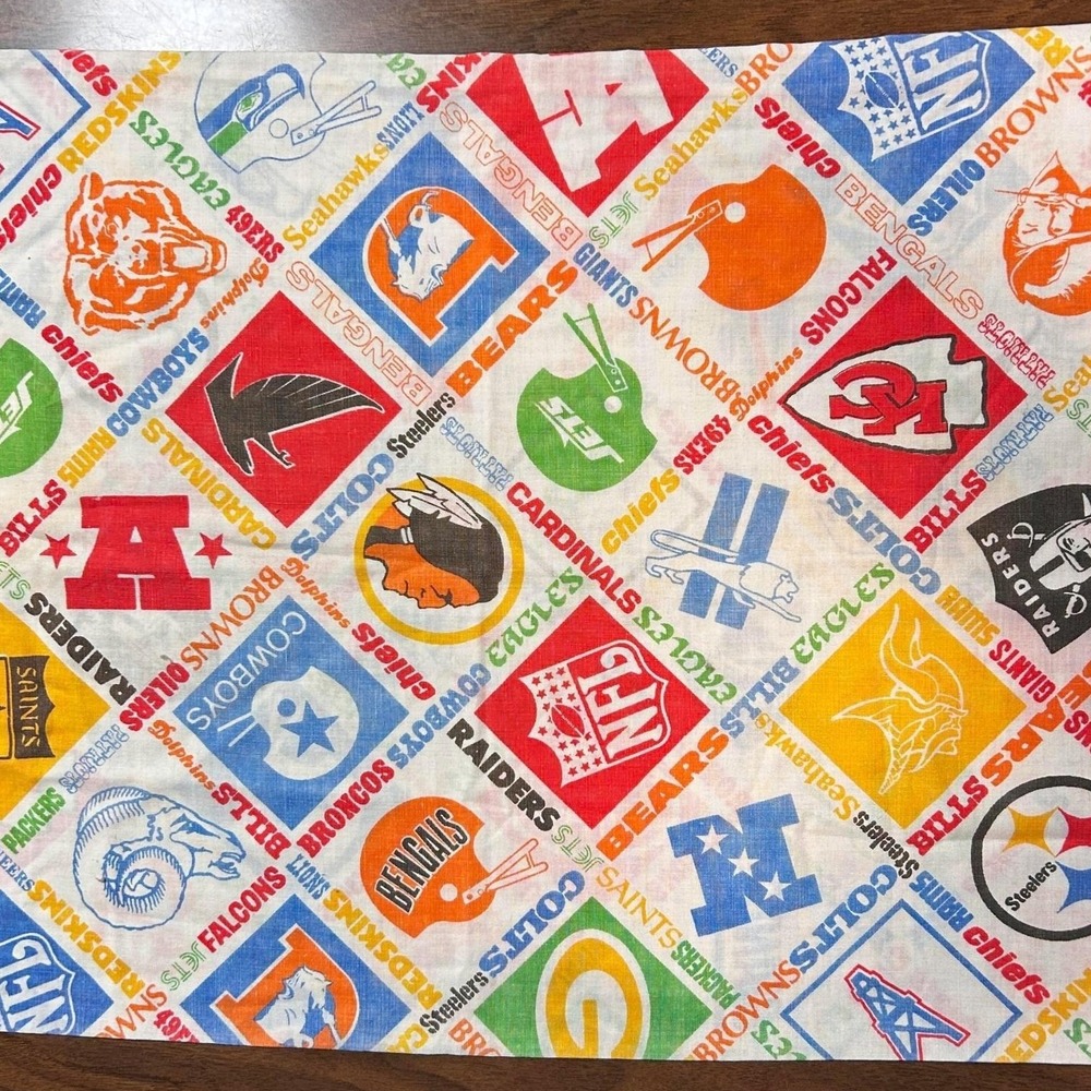 Vintage 70s NFL Team Logo Pillowcase SET(2) Sears Perma-Prest Muslin Made USA